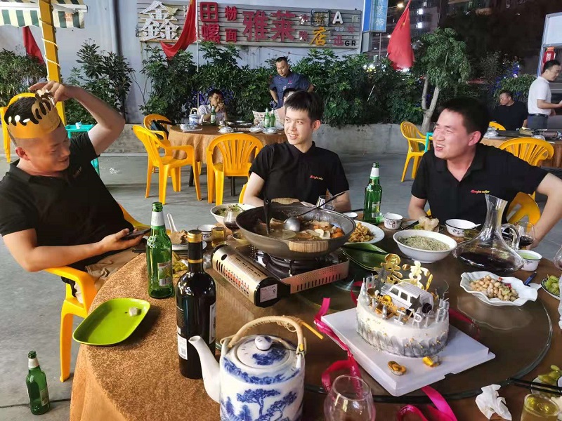 Sales Dep Birthday Party（images 2）