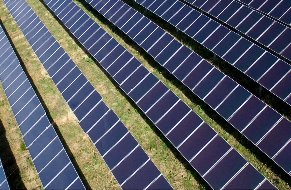 advantages and disadvantages of photovoltaic power generation | Bright Solar View